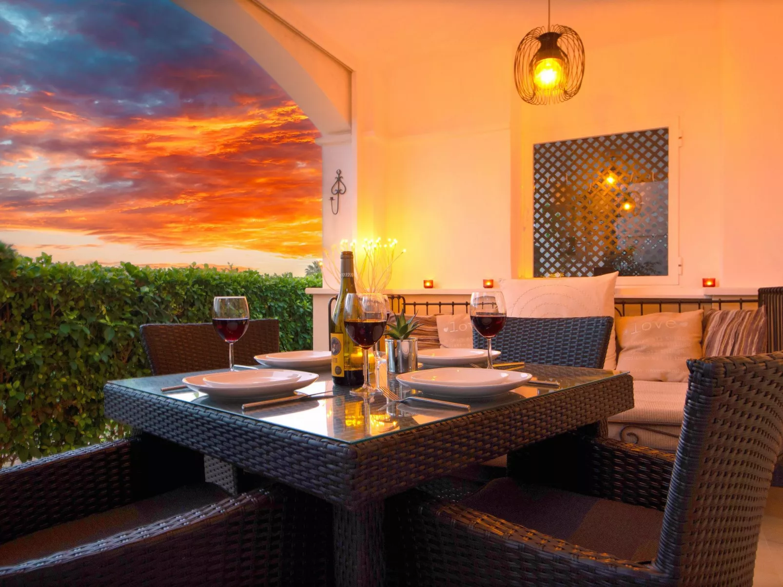 "Casa La Torre" mit Wallbox-Buiten