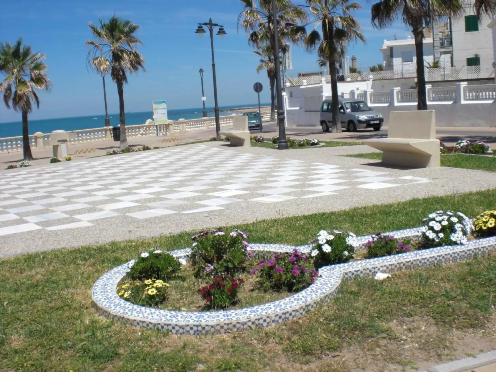 Penthouse. Klimatisierung. Strand und Sonne das ganze Jahr über-Image-tags.info