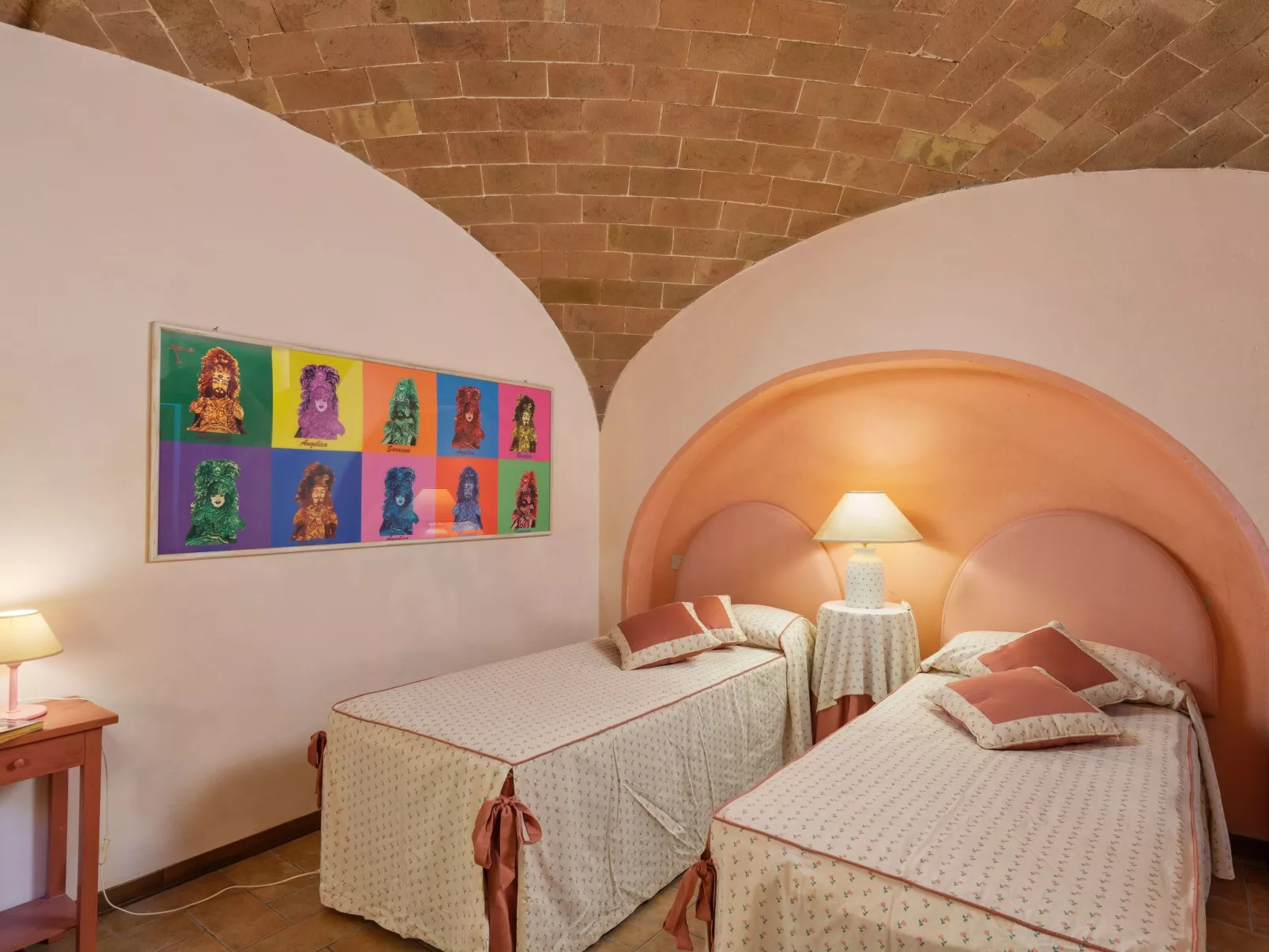 Wohnung in einem Ferienhaus mit Schwimmbad im Herzen der Toskana.-Binnen