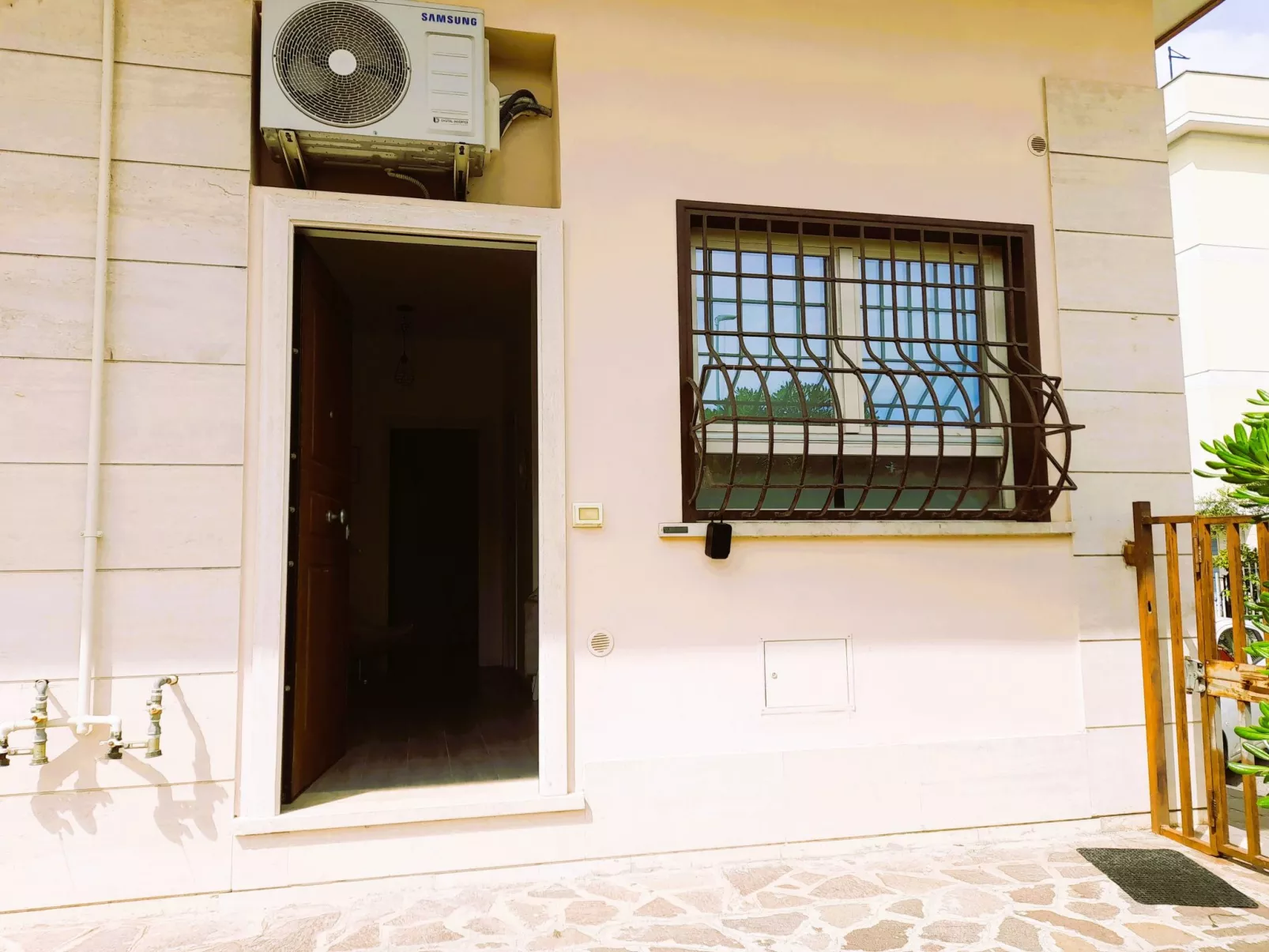 Luca's Haus bei Holiday World-Buiten