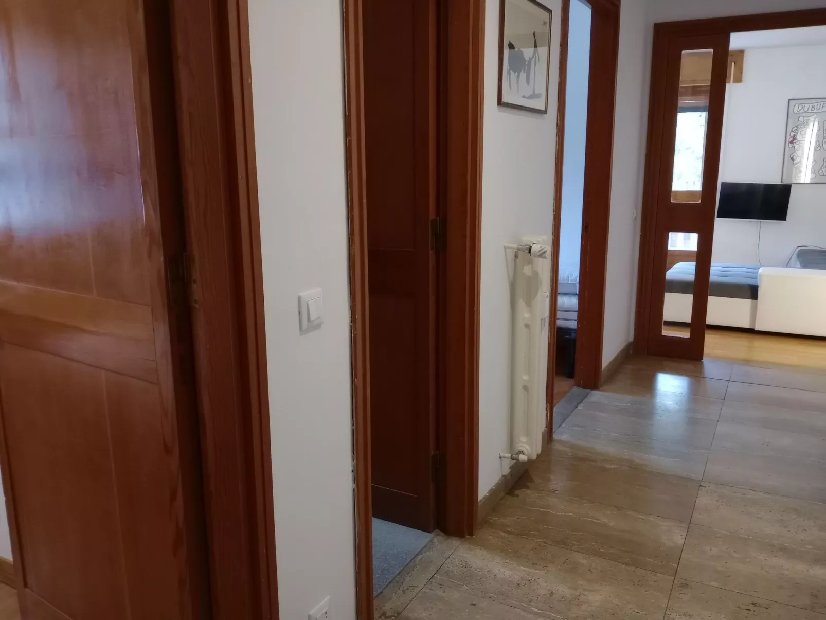 Mit Bergblick-Binnen