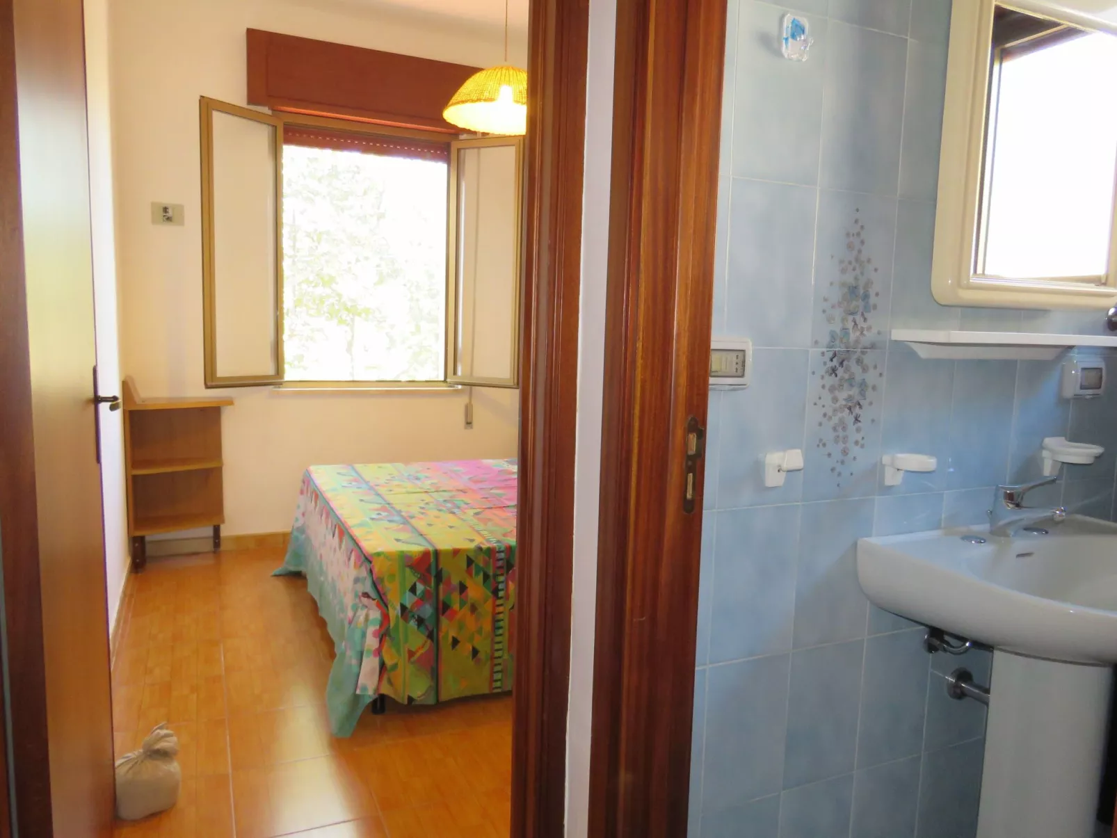 Freistehende Villa-Binnen