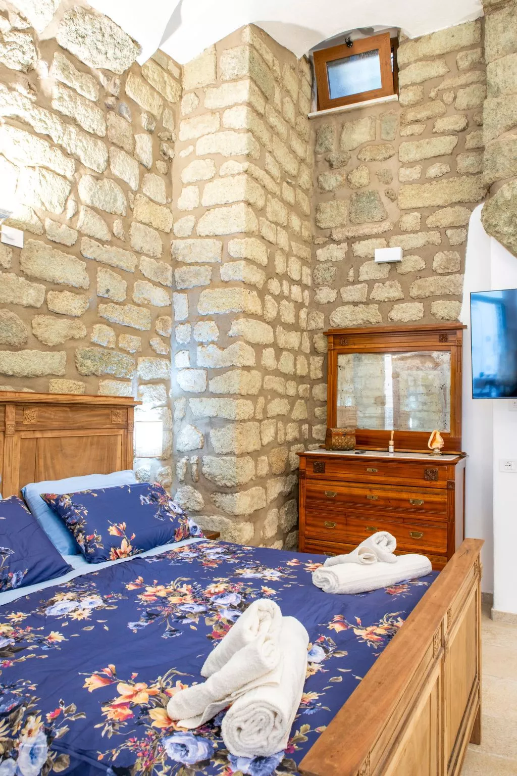 Vico Secondo Antike Ferienwohnung historisches Zentrum-Binnen