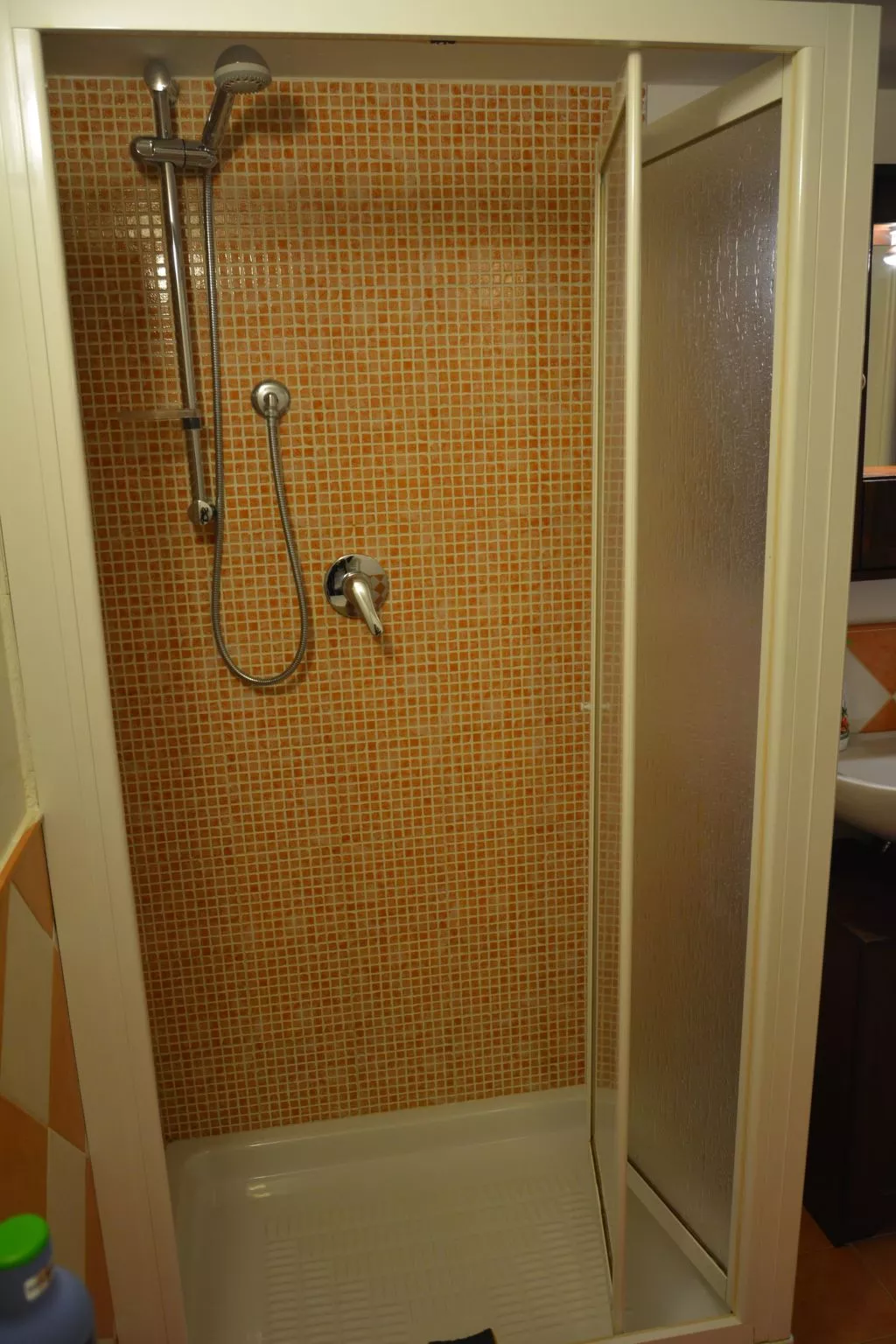 Wohnung mit Balkon-Image-tags.info