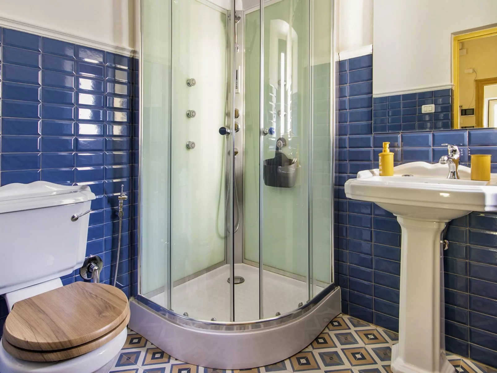 Villa Tommaso Maruggi Jacuzzi und privater Pool-Image-tags.info