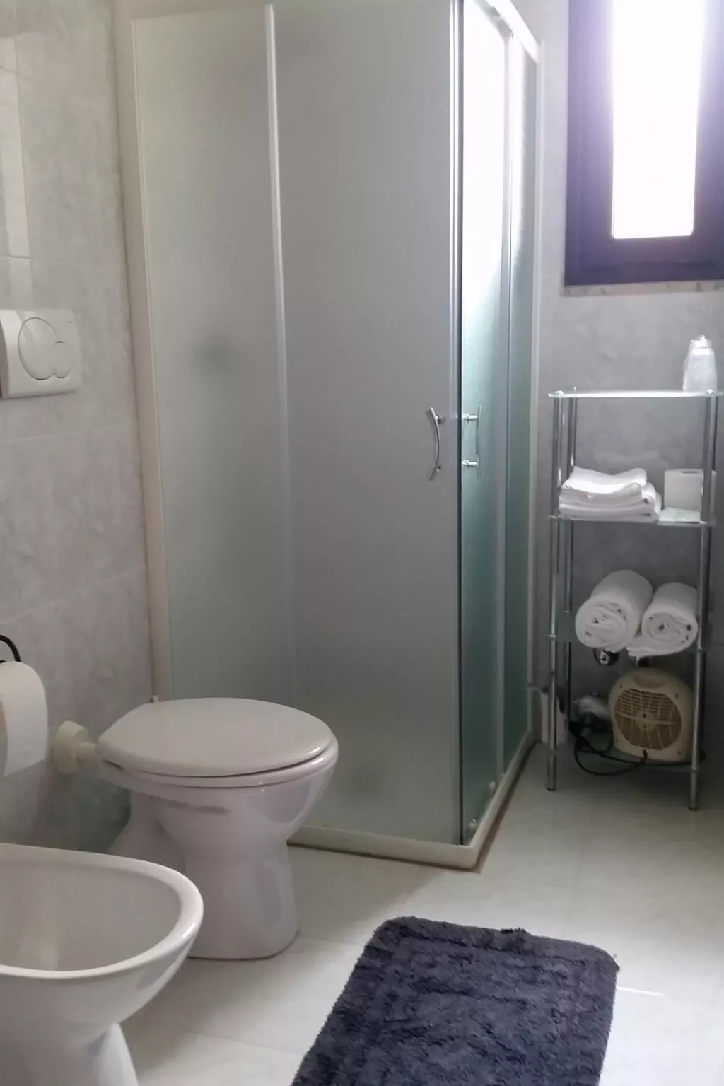 Gemütliche Ferienwohnung in Sogliano Cavour mit Terrasse, gemeinsamem Pool und-Binnen