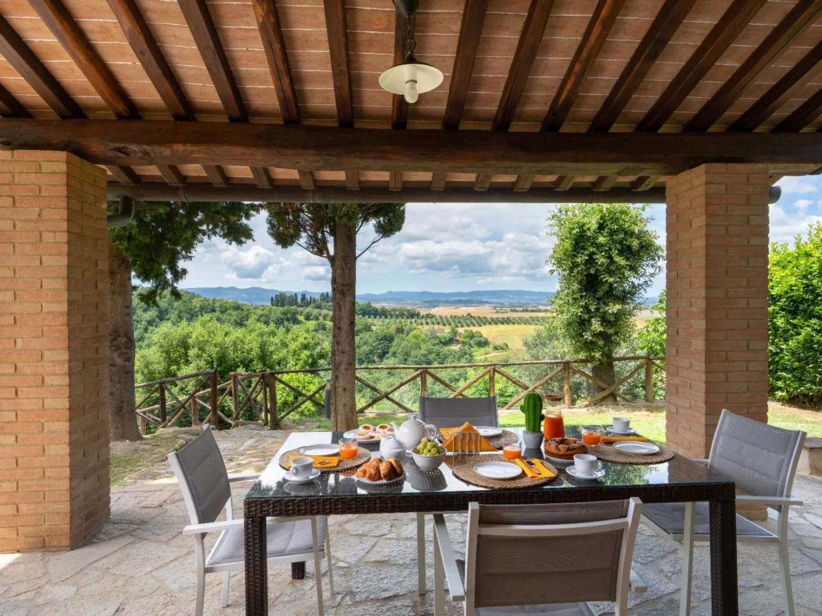 Villa Frantusina-Buiten