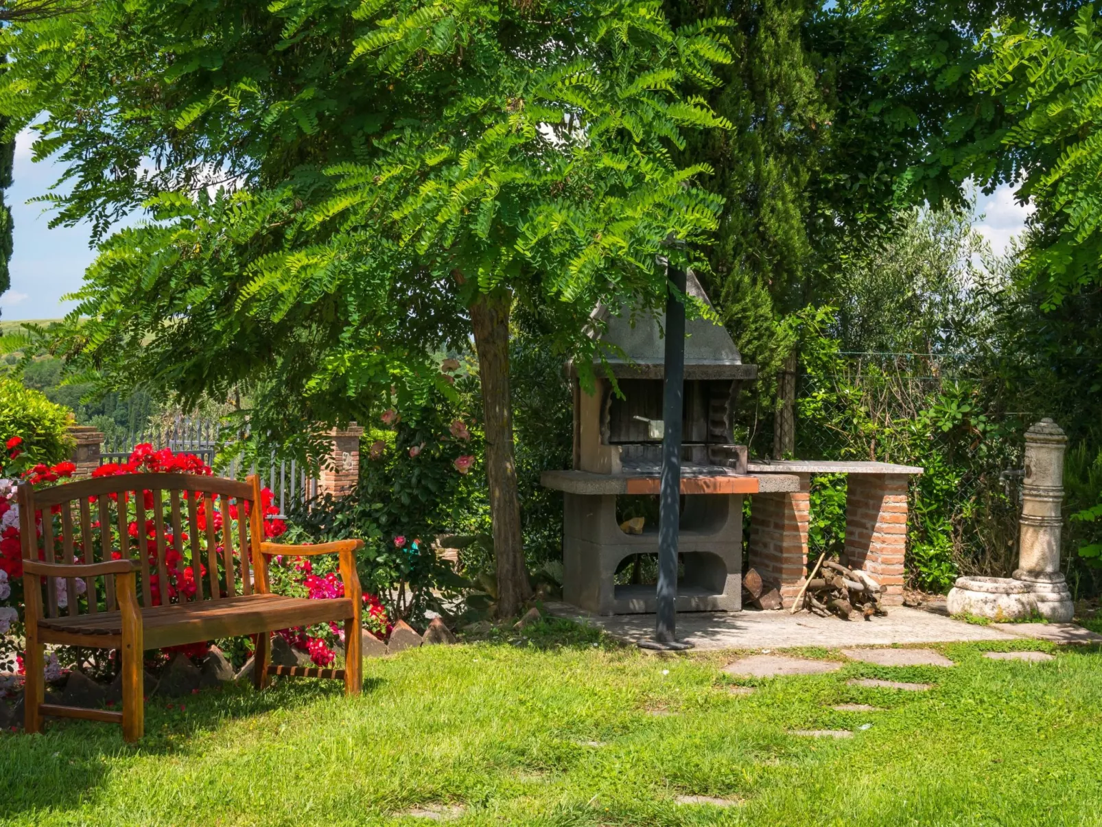Zwei-Zimmer-Wohnung Borgo Collelungo-Buiten