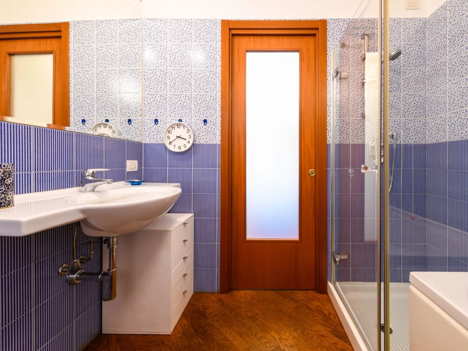 'Silvia2' mit privatem Balkon-Binnen