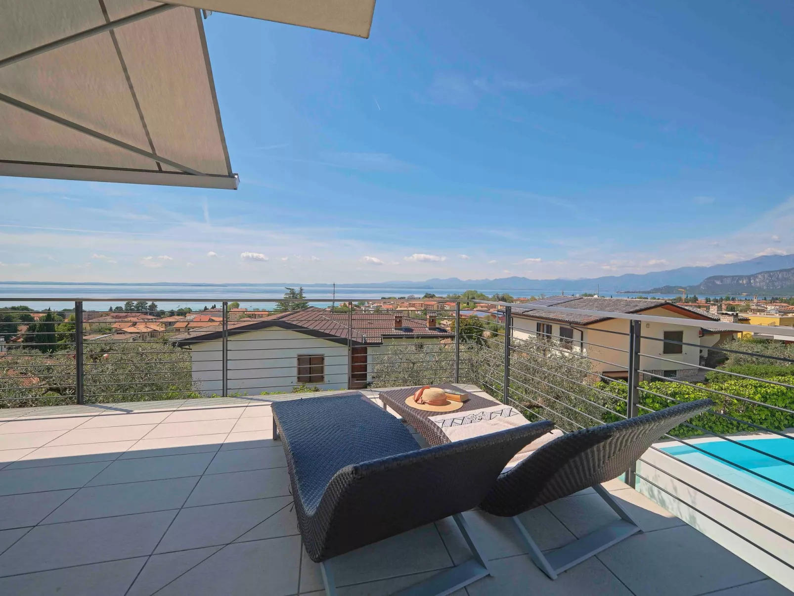 Ferienvilla 'Madabà' mit Blick aufs Wasser-Buiten