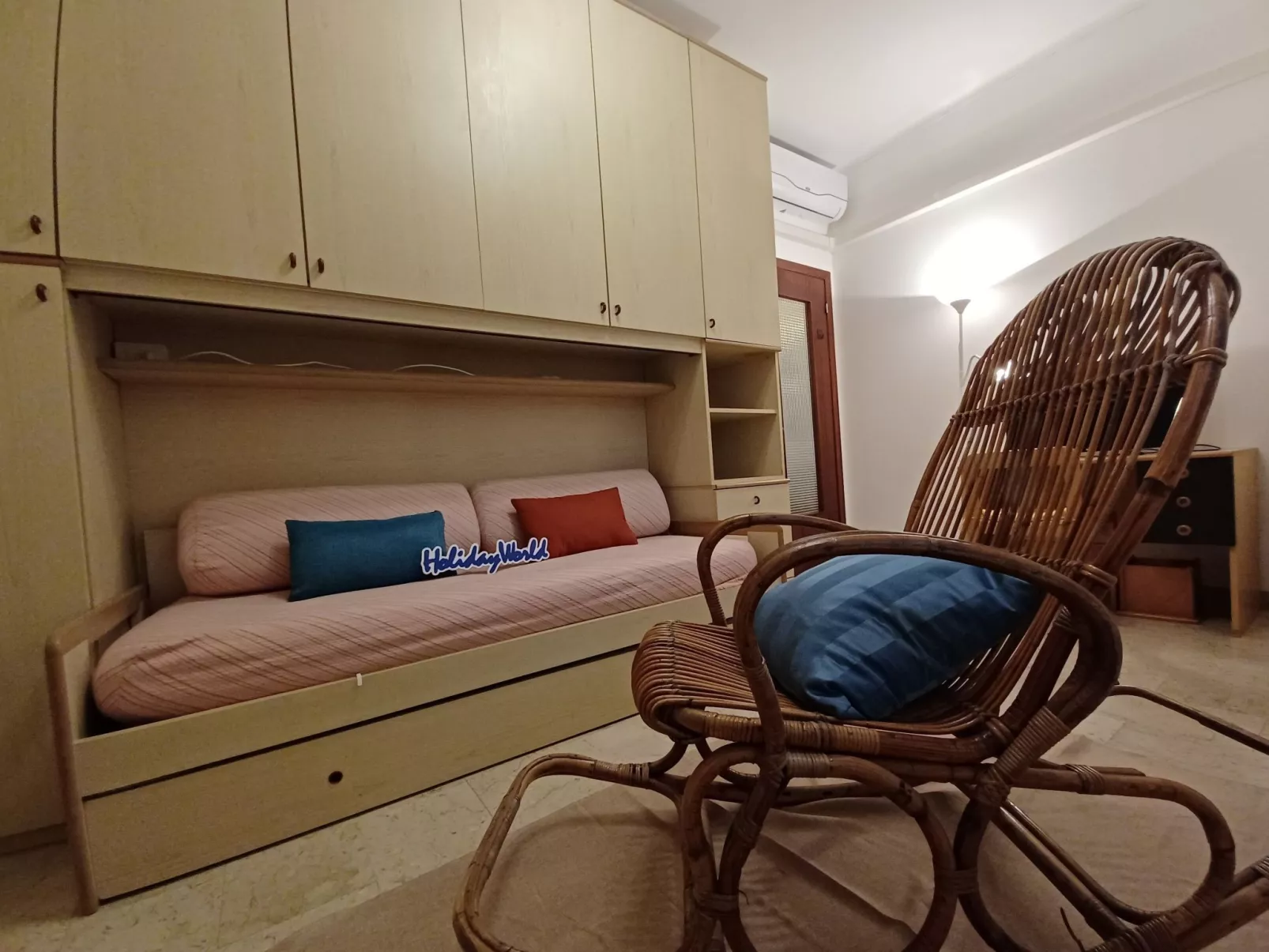 House Holiday Sea by Holiday World-Binnen