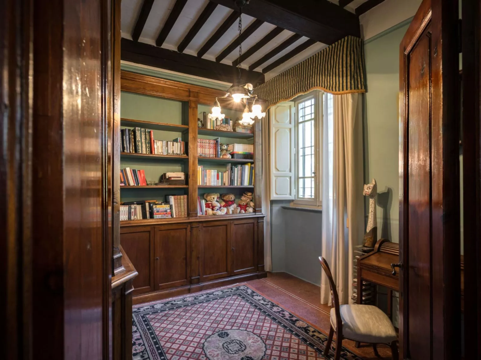 Villa mit Garten und privatem Pool-Image-tags.info