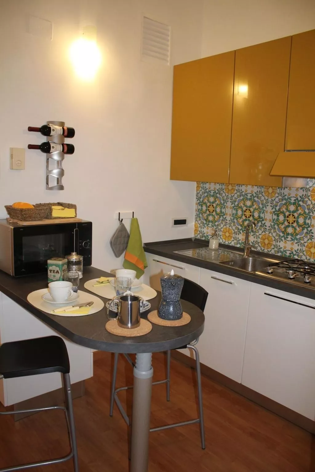 Casa del Girasole im Herzen von Neapel-Image-tags.info