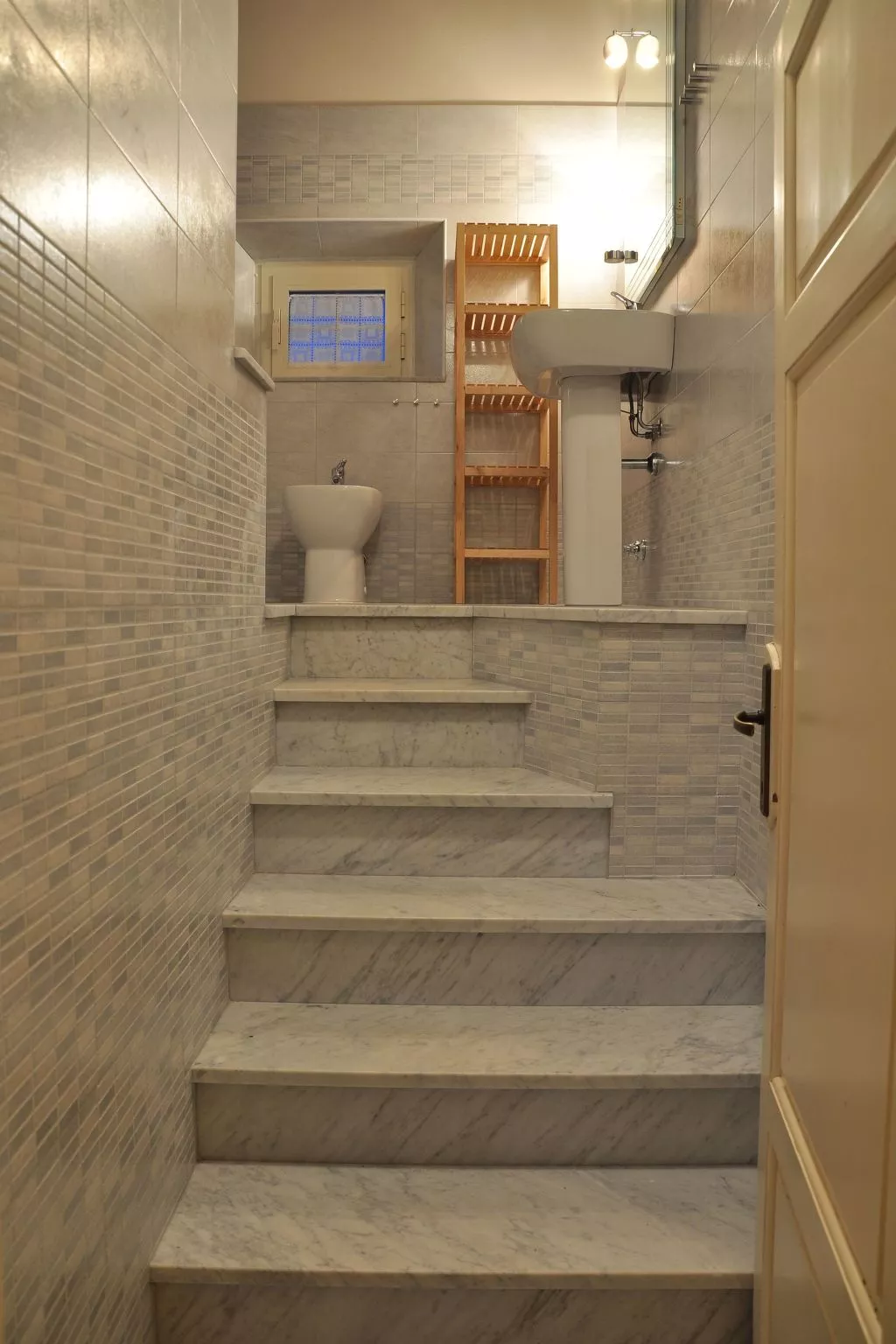 "Casa Olmo" Schwimmbad und Jacuzzi, privater Garten-Binnen