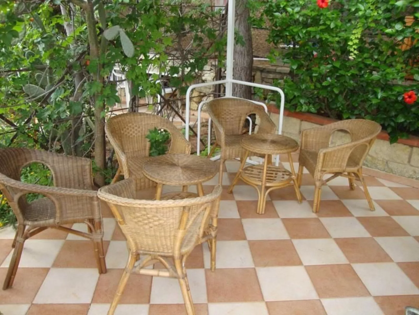 Renella' Wohnung mit Wasserblick-Image-tags.info