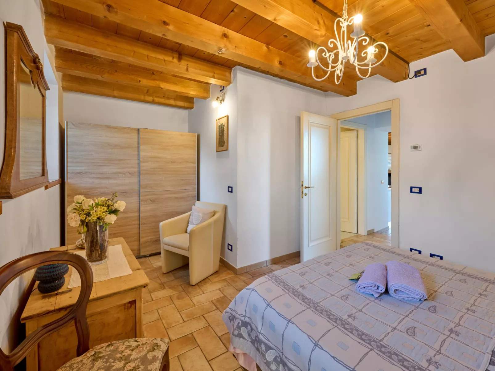 Casa Silvia II-Binnen