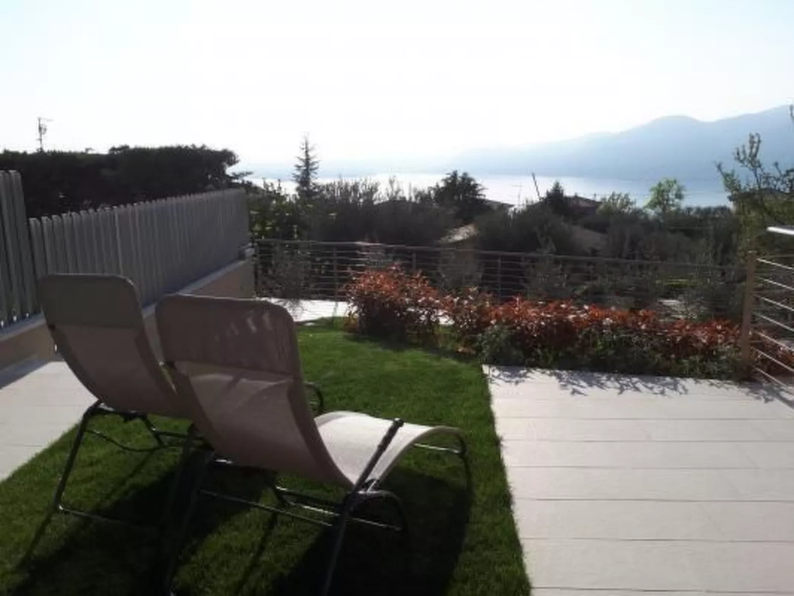 Flacher Sonnenuntergang-Buiten