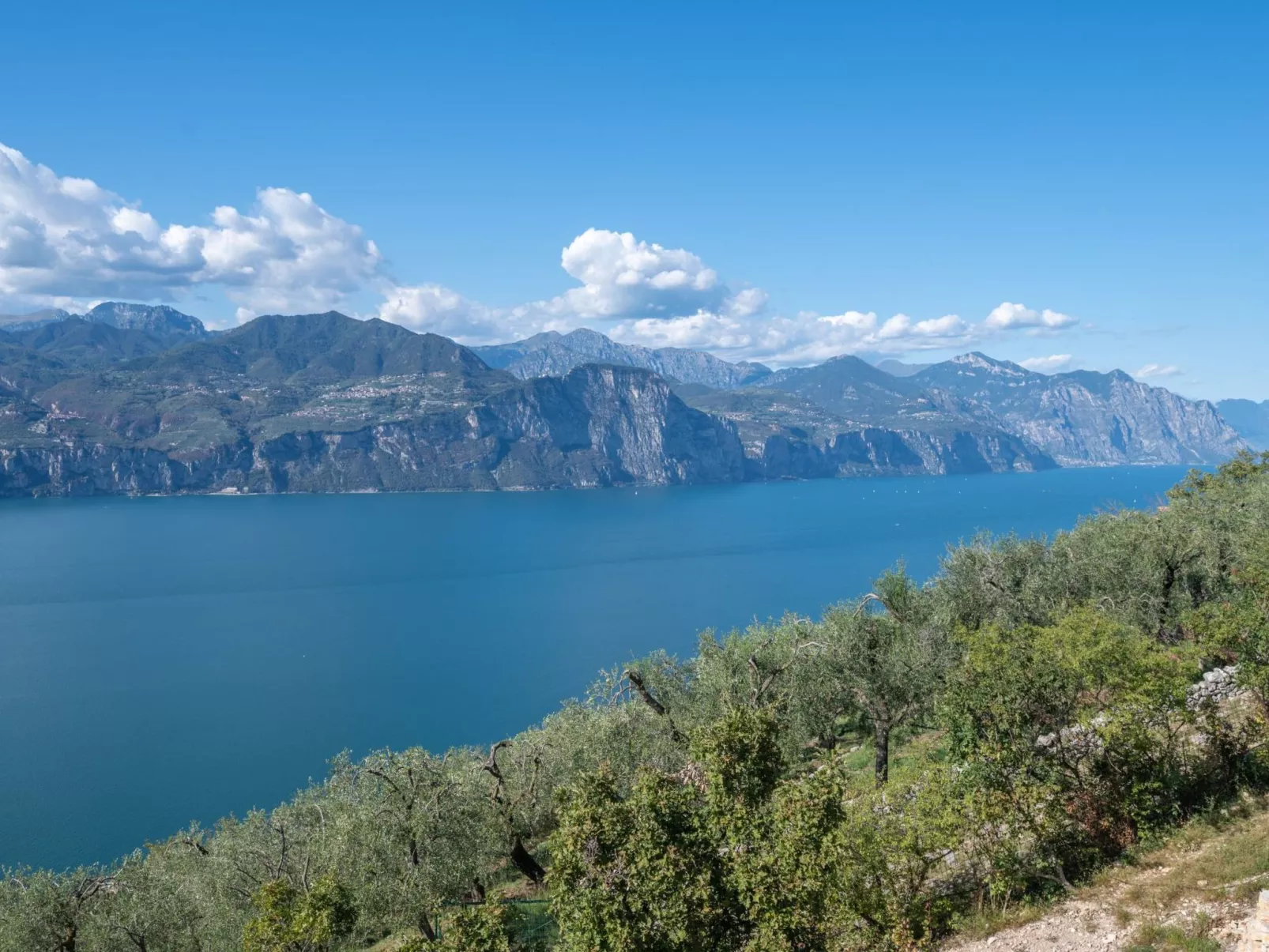 Alleinstehende Villa mit Pool und Traumaussicht-Buiten