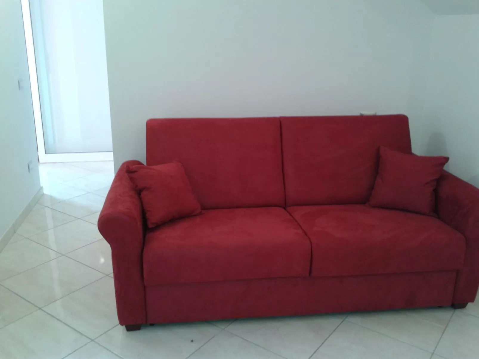 Mit Terrasse und tollem See- und Bergblick-Image-tags.info