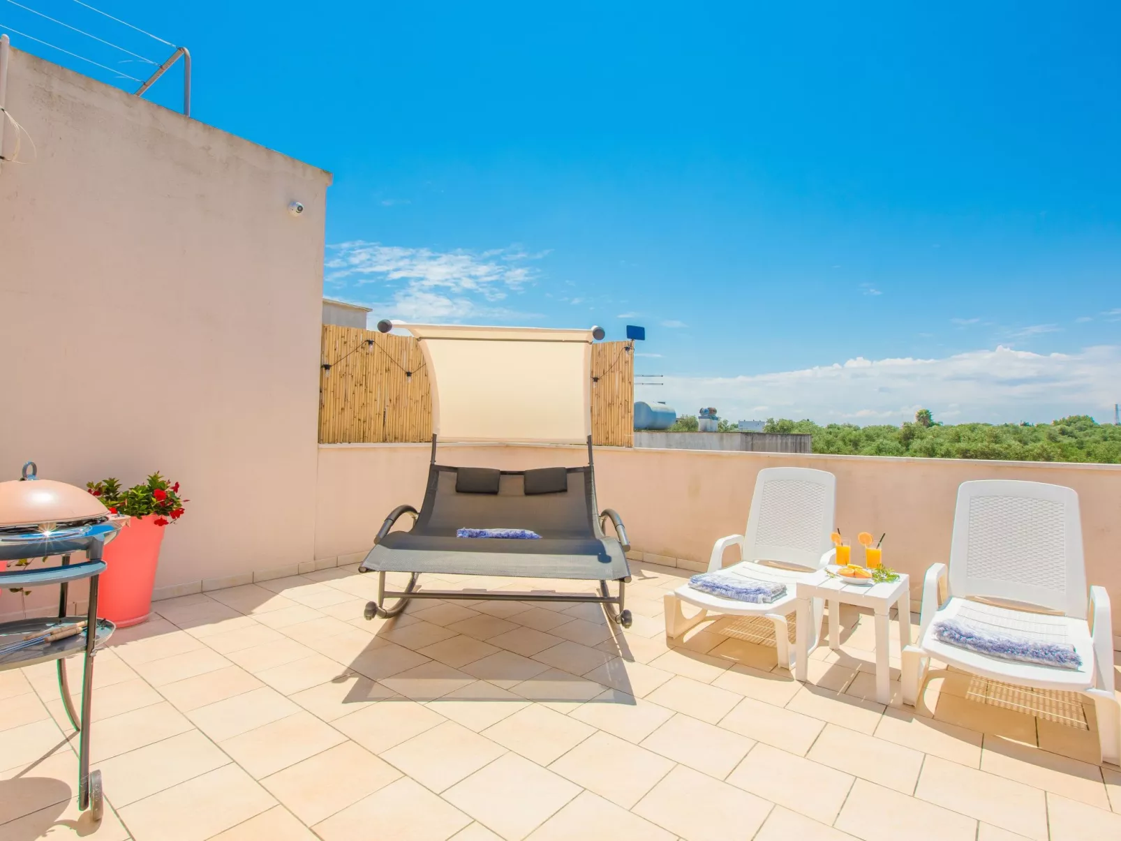 Die Wolke auf den Pedalen-Buiten