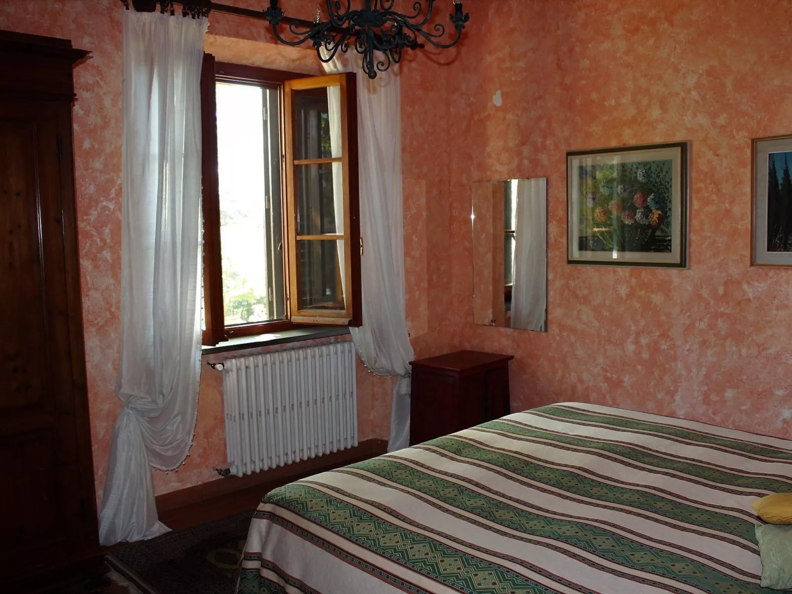 Tolles Ferienhaus in Pian Di Scò mit Privatem Pool und Panoramablick-Image-tags.info