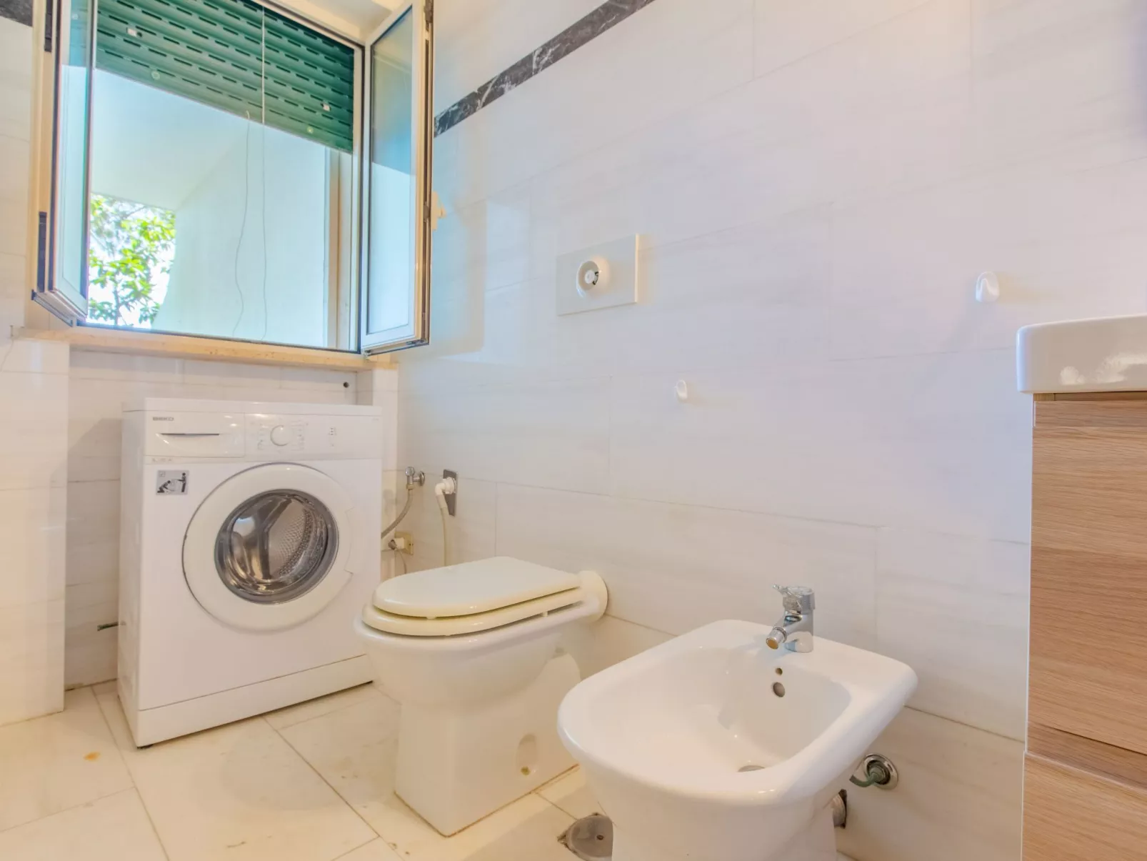 Villa in Gehweite des Strandes-Binnen