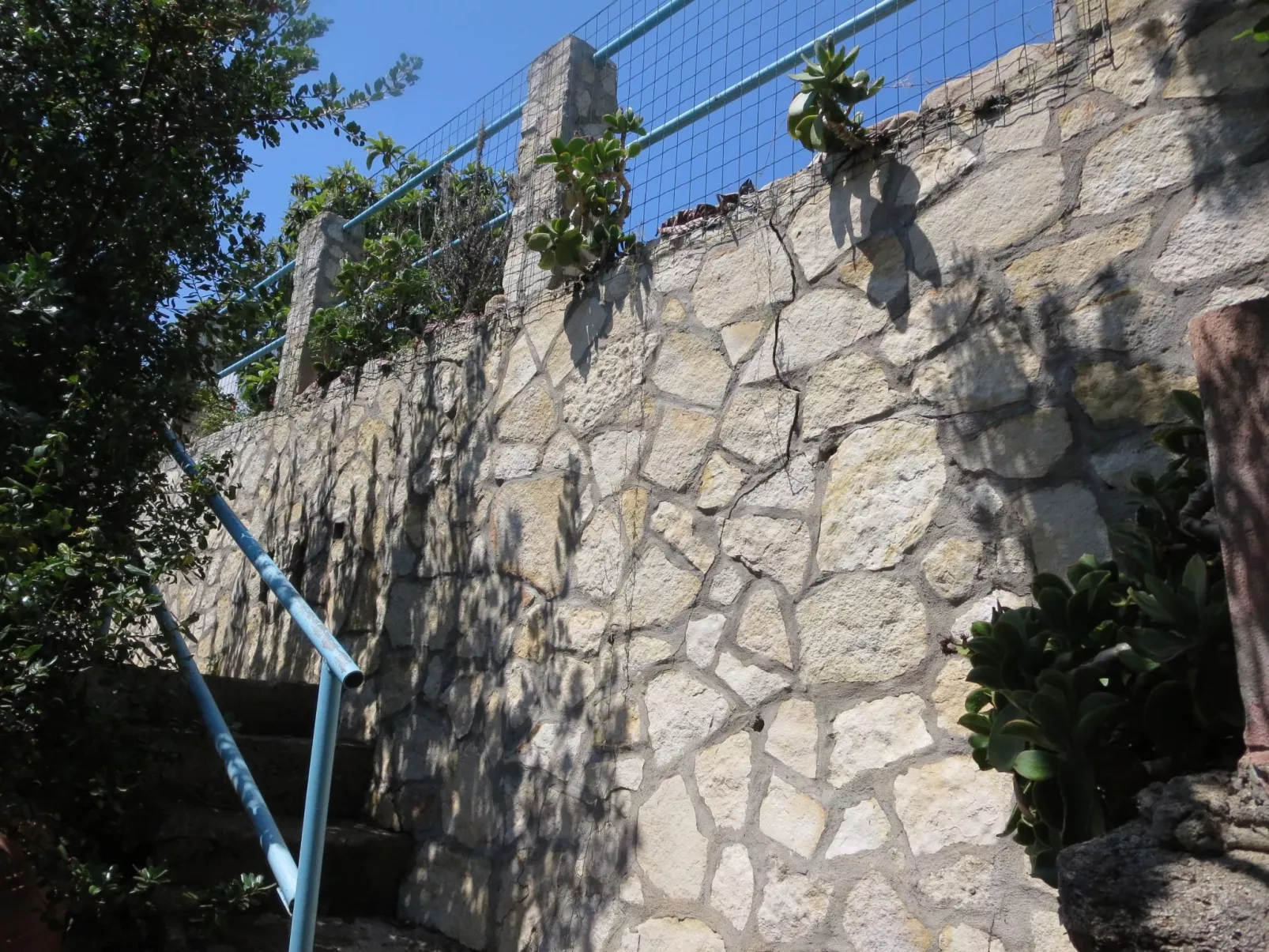 'Cinciallegra' mit Wasserblick-Image-tags.info