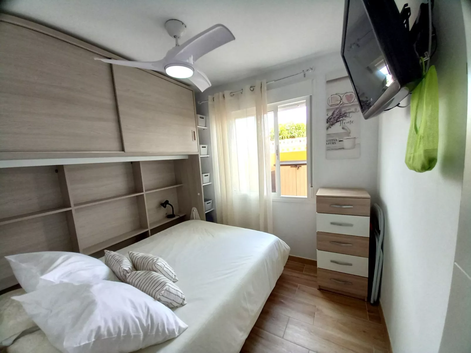 "Lagos de Miramar Deluxe-Binnen