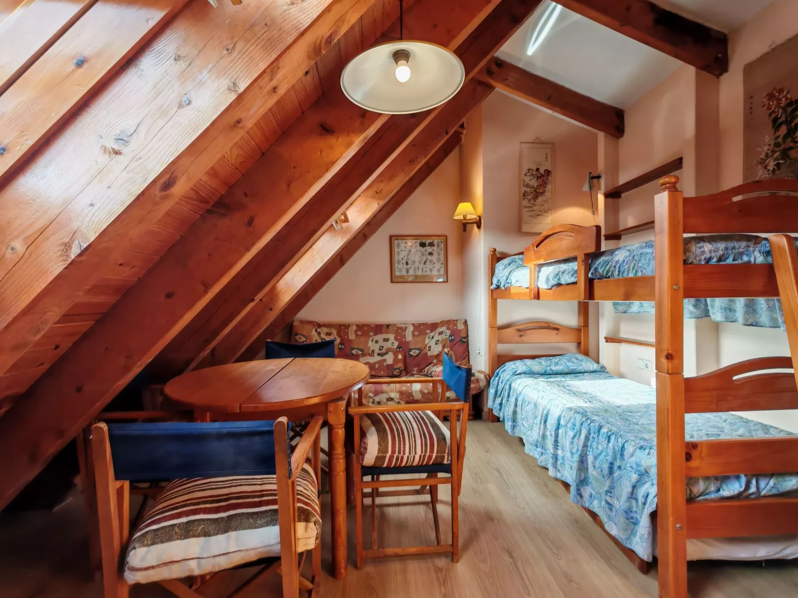 Duplex Cuc 2 Dachgeschoss mit Dachboden und rustikalem Touch Vall de Boí-Binnen