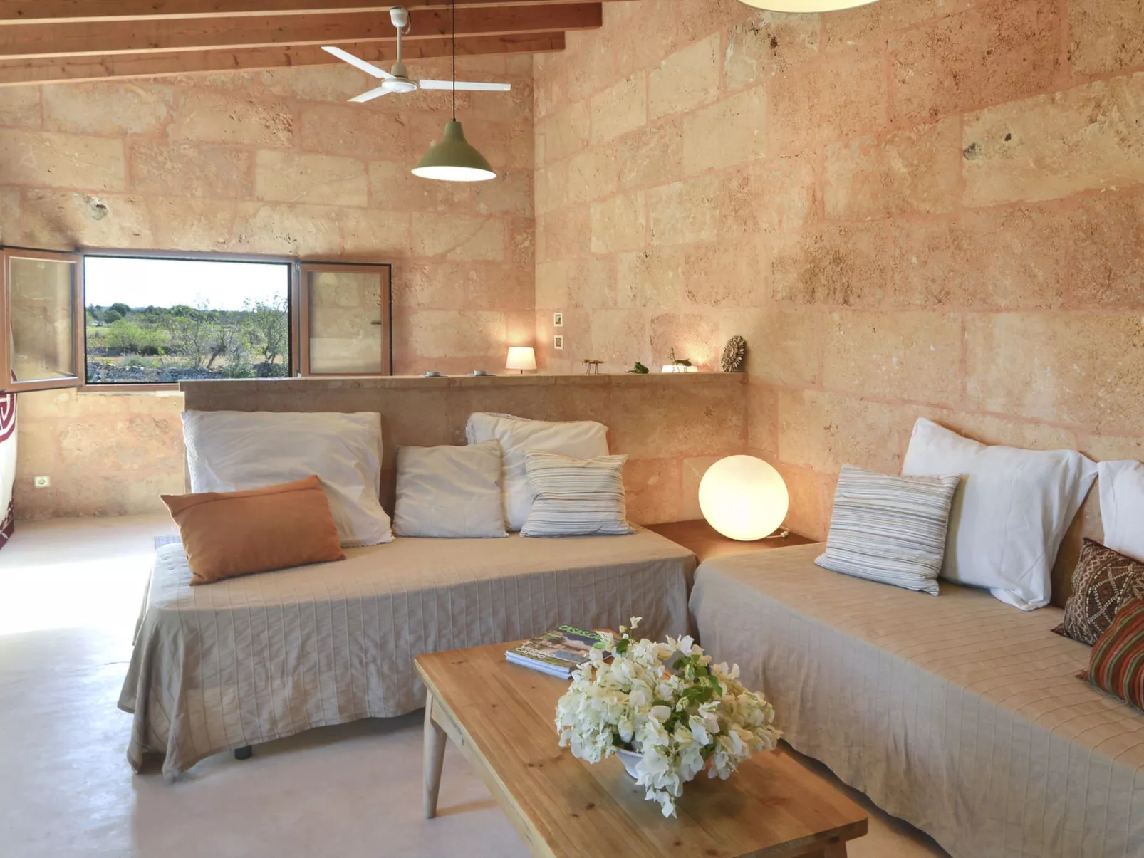 Finca Can Patito-Binnen