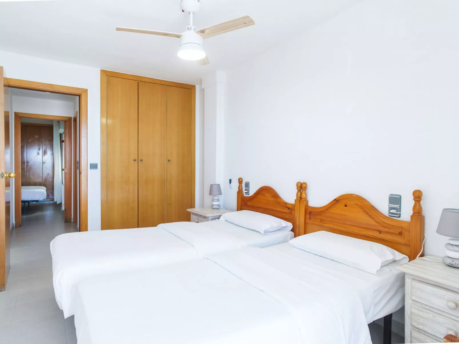 Forner Apartments - Mit Meerblick-Binnen