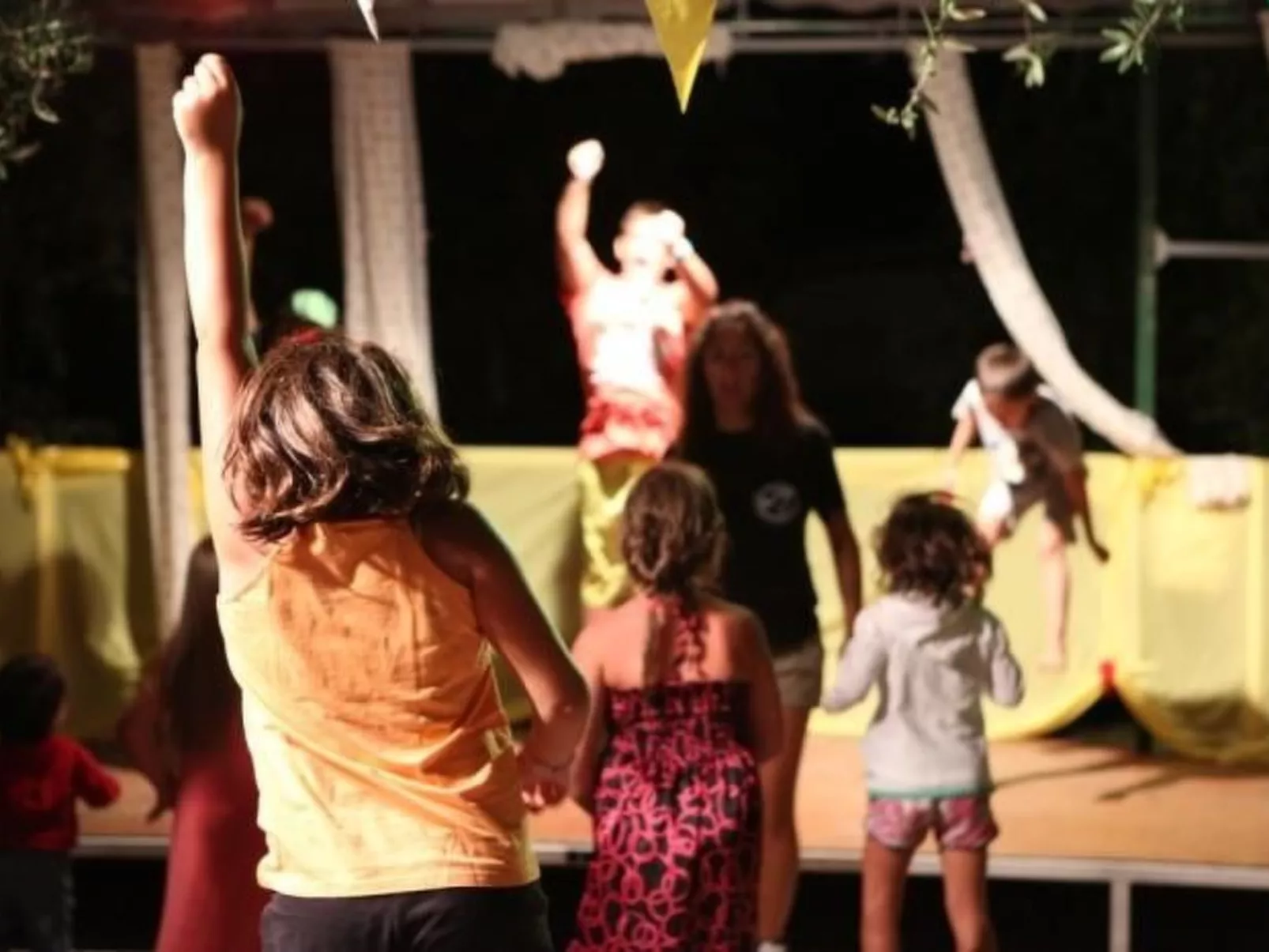 Dreizimmerwohnung in Villa eine Ebene-Image-tags.info