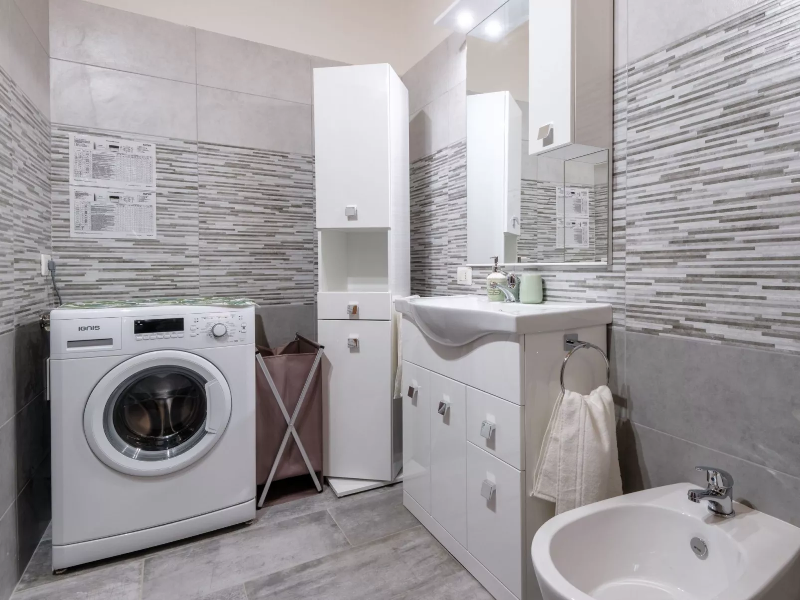 Gardaland bei Holiday World-Binnen