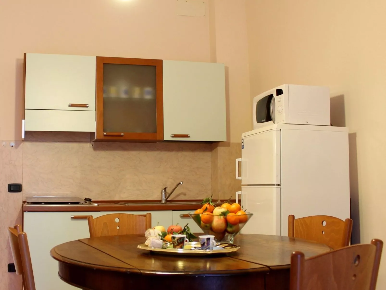 Schöne Wohnung in Albisola Superiore-Image-tags.info