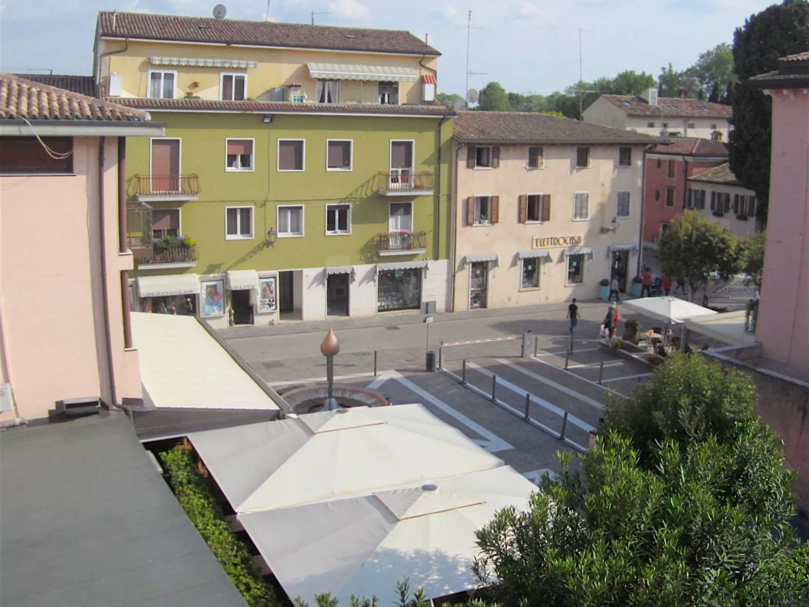 Aly d'angelo - im Turm-Buiten