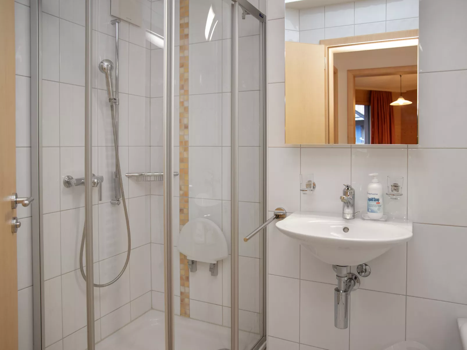 Bella Vista Apt. No. 10-Binnen