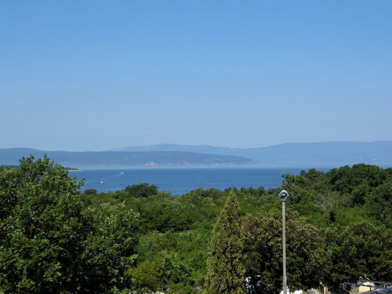 Mit Blick auf das Wasser-Buiten