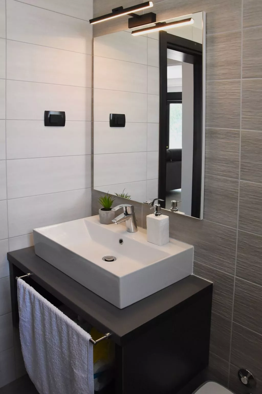 Ferienvilla "Luxury Villa Tara" mit beheiztem Pool-Binnen