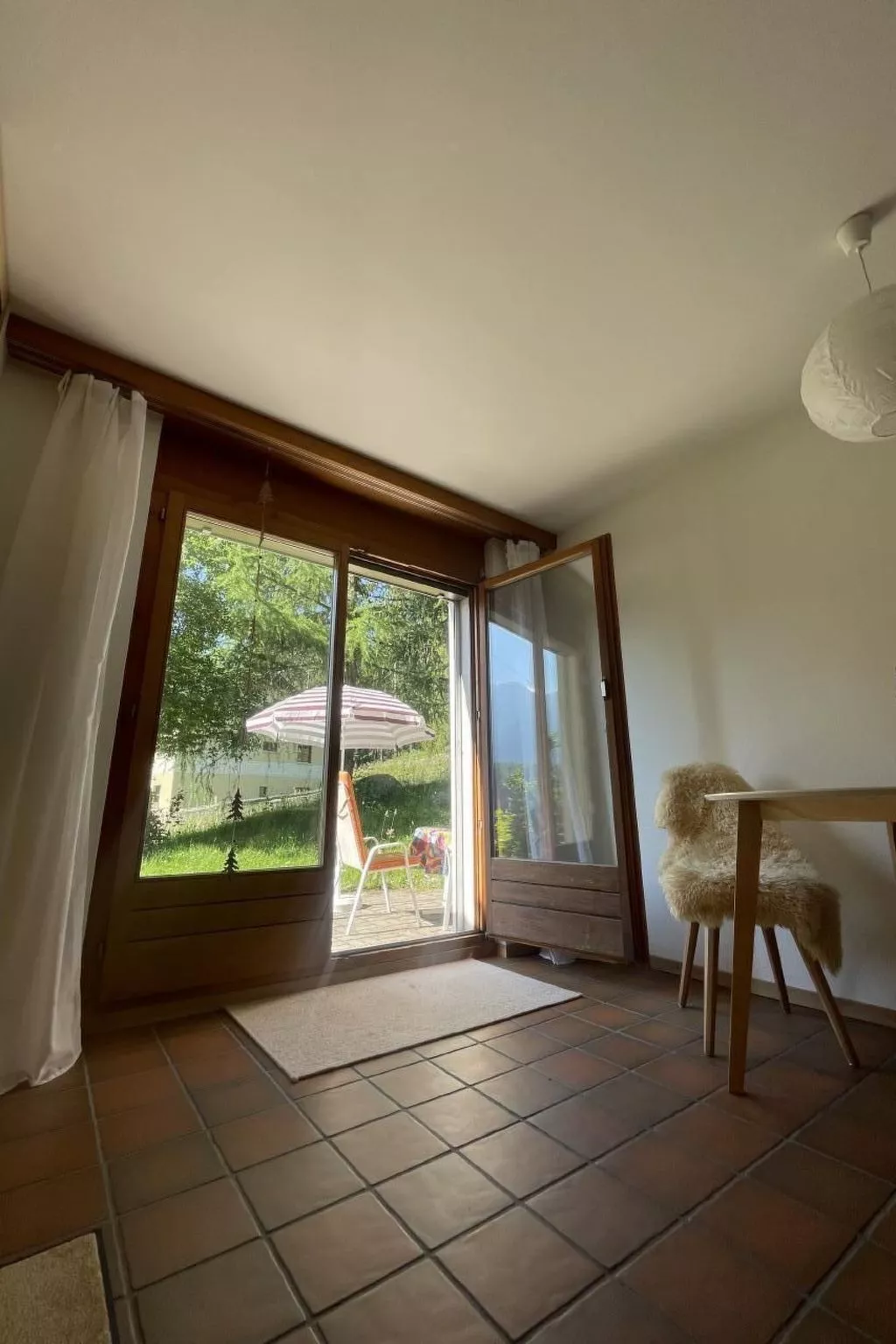 Chesa Muntanaia-Binnen