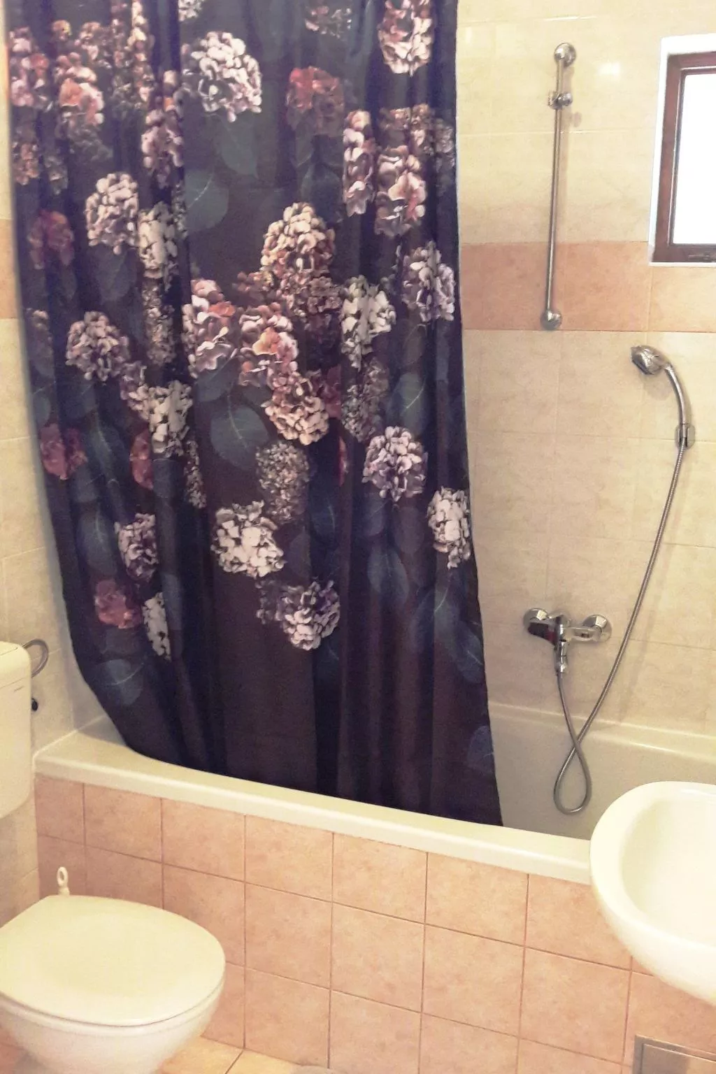 Mit Blick auf das Wasser-Binnen