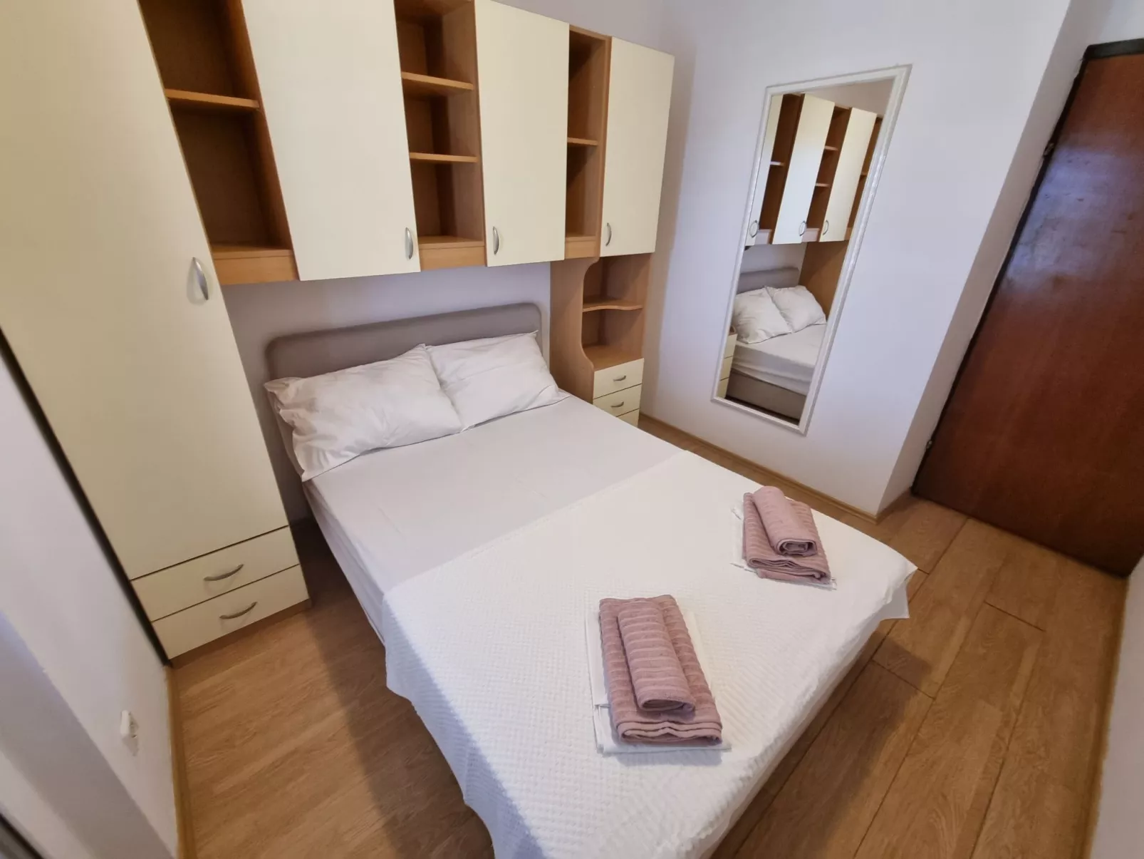 Wohnung mit Terrasse und Meerblick-Binnen