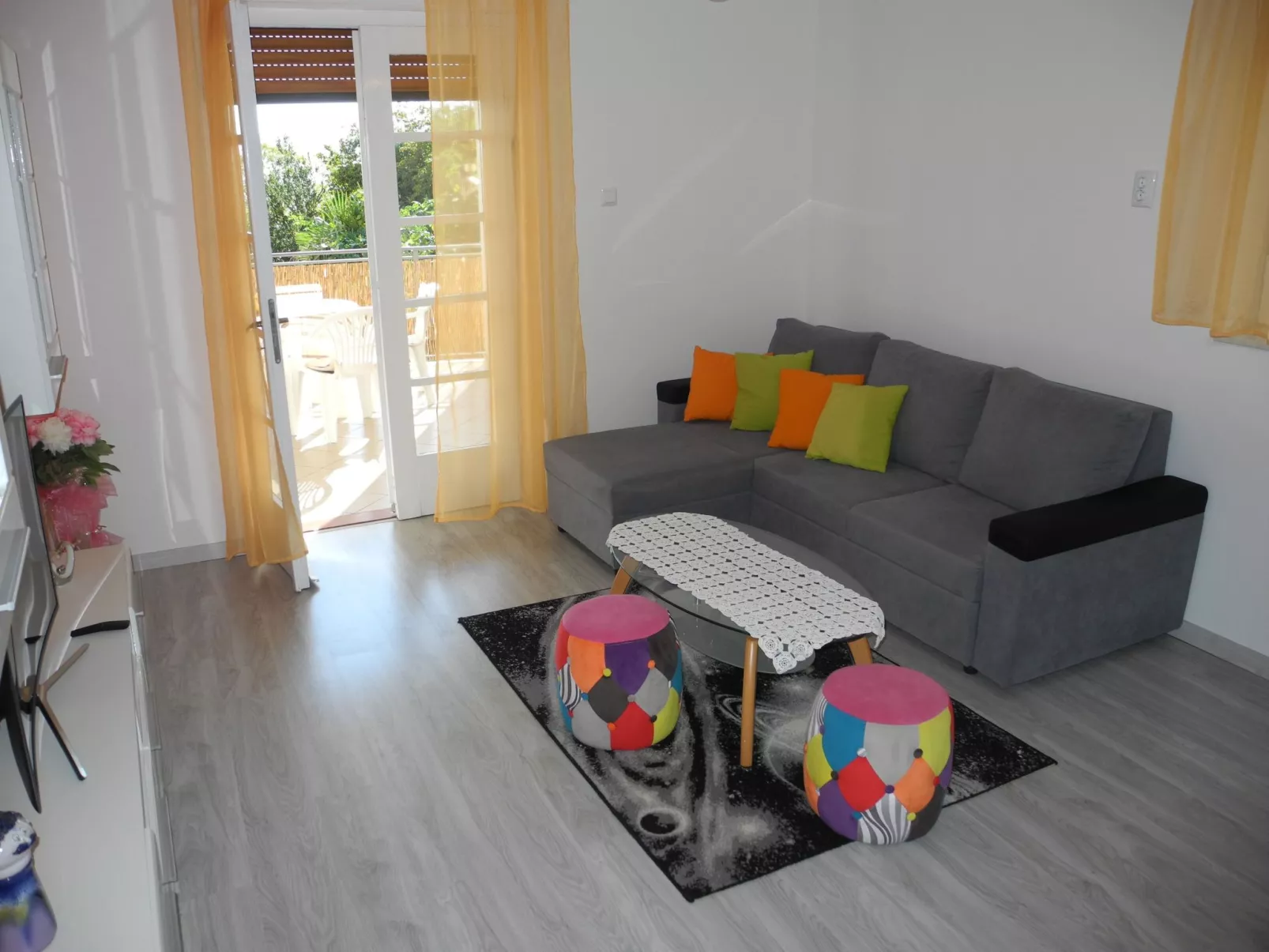 Wohnung 30m vom Meer entfernt, mit Gemeinschaftspool-Binnen