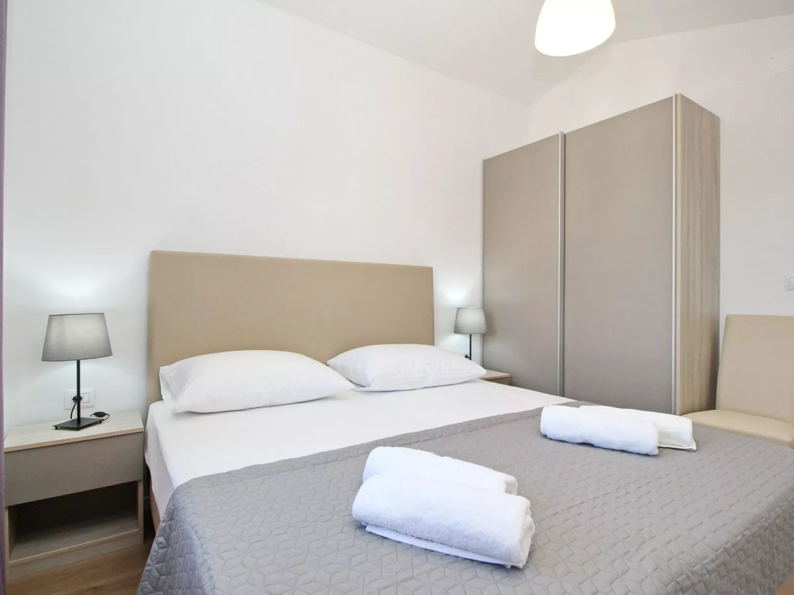 Charmantes Appartement in Baška mit Eigenem Balkon-Binnen