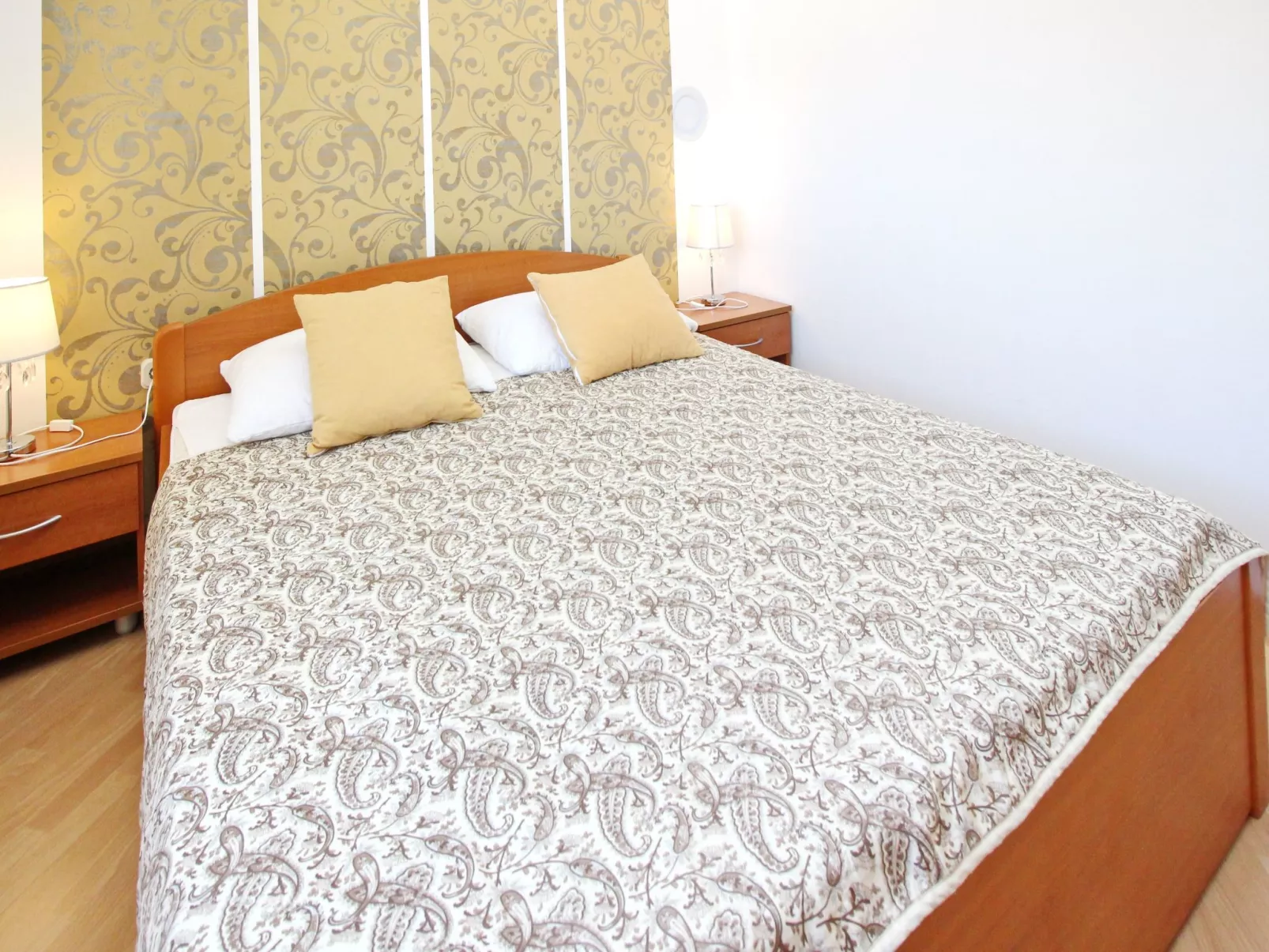 Modern eingerichtete Apartment für 4 Personen mit Meerblick-Binnen