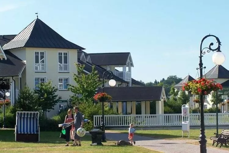 DP 2-4 EG/OG/DG 4 Personen-Buitenkant zomer