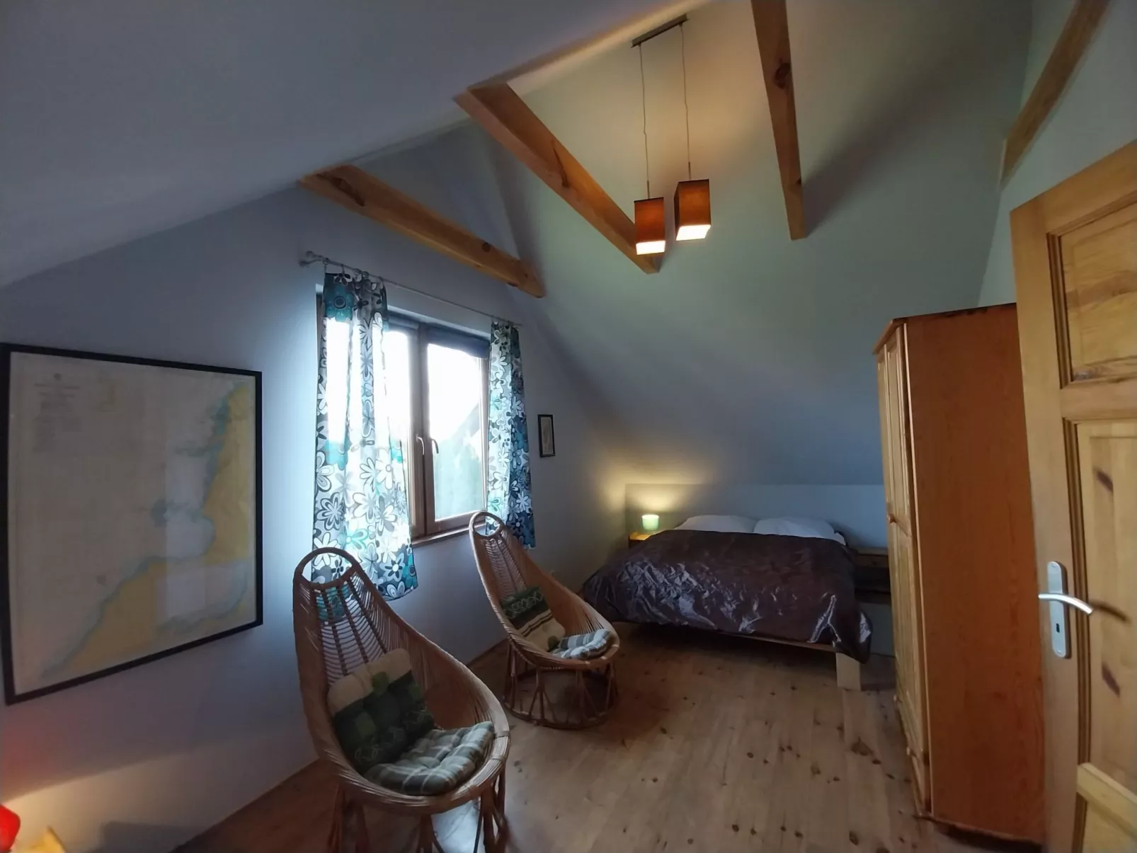 Auf einer Insel-Binnen