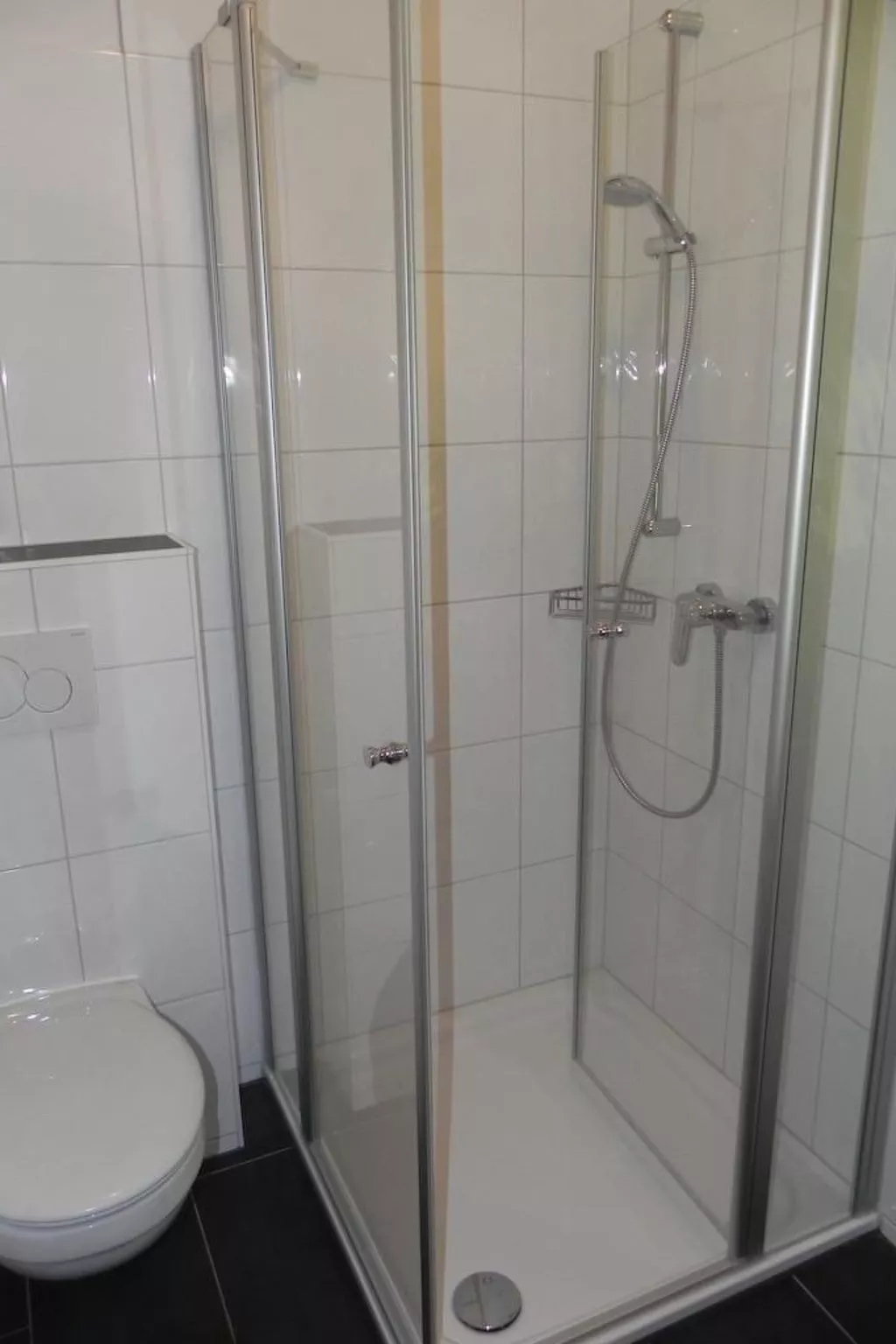 E15 Freistehendes Haus am Eckwarderhörner Deich-Binnen