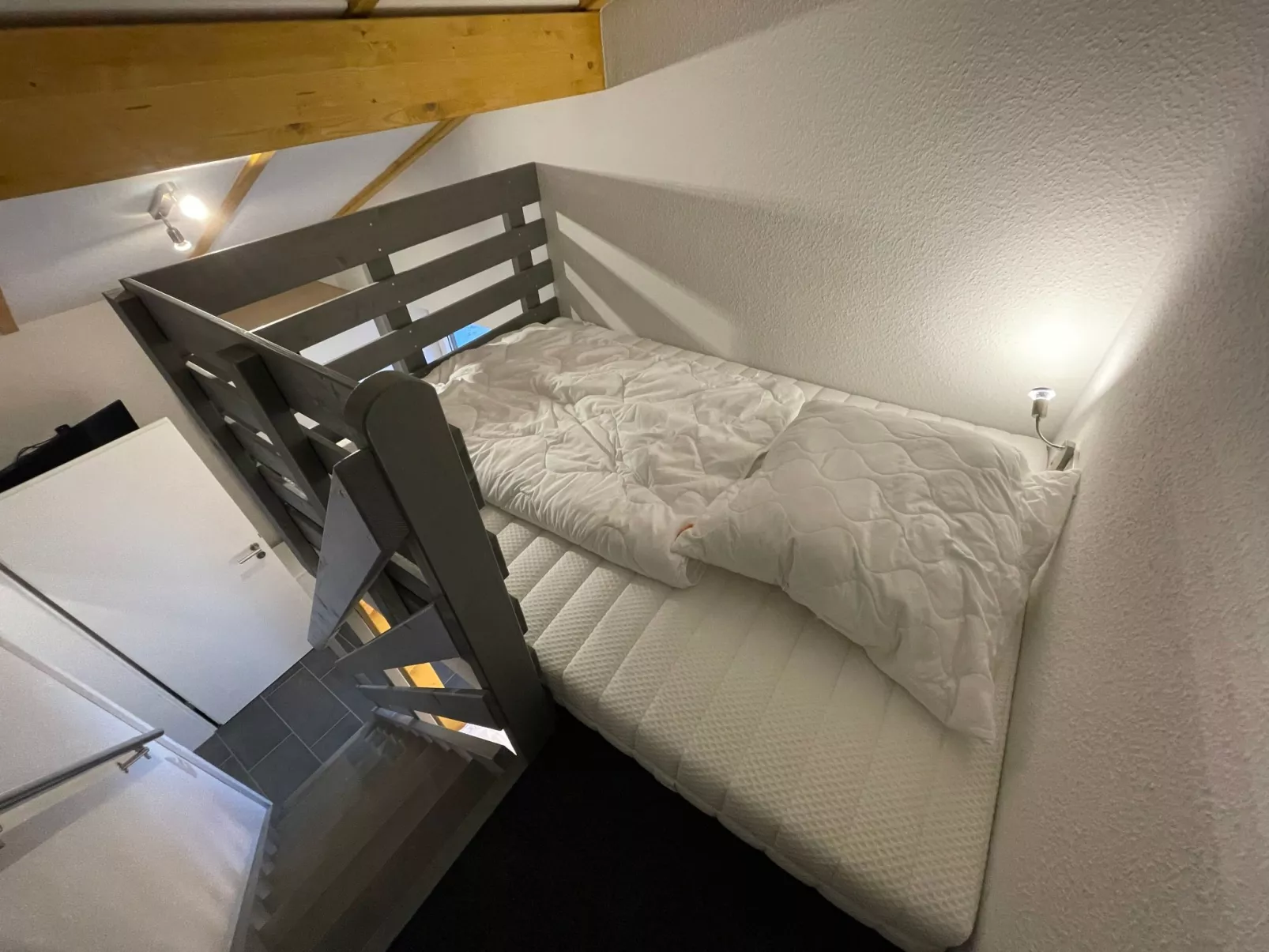 G12 Ferienhaus in Eckwarderhörne mit Gartenhaus - Binnen