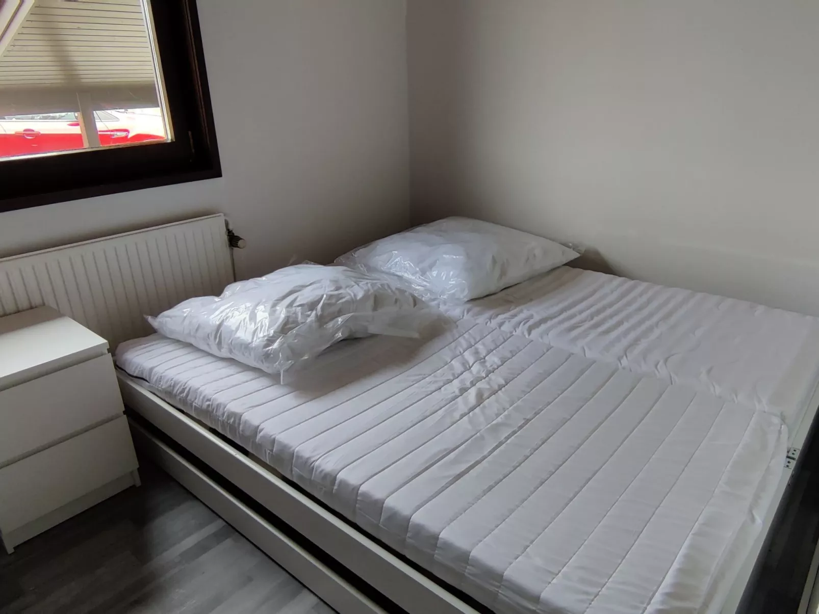 Haus F 21, Randlage mit Wiesenweitblick eingezäu-Binnen