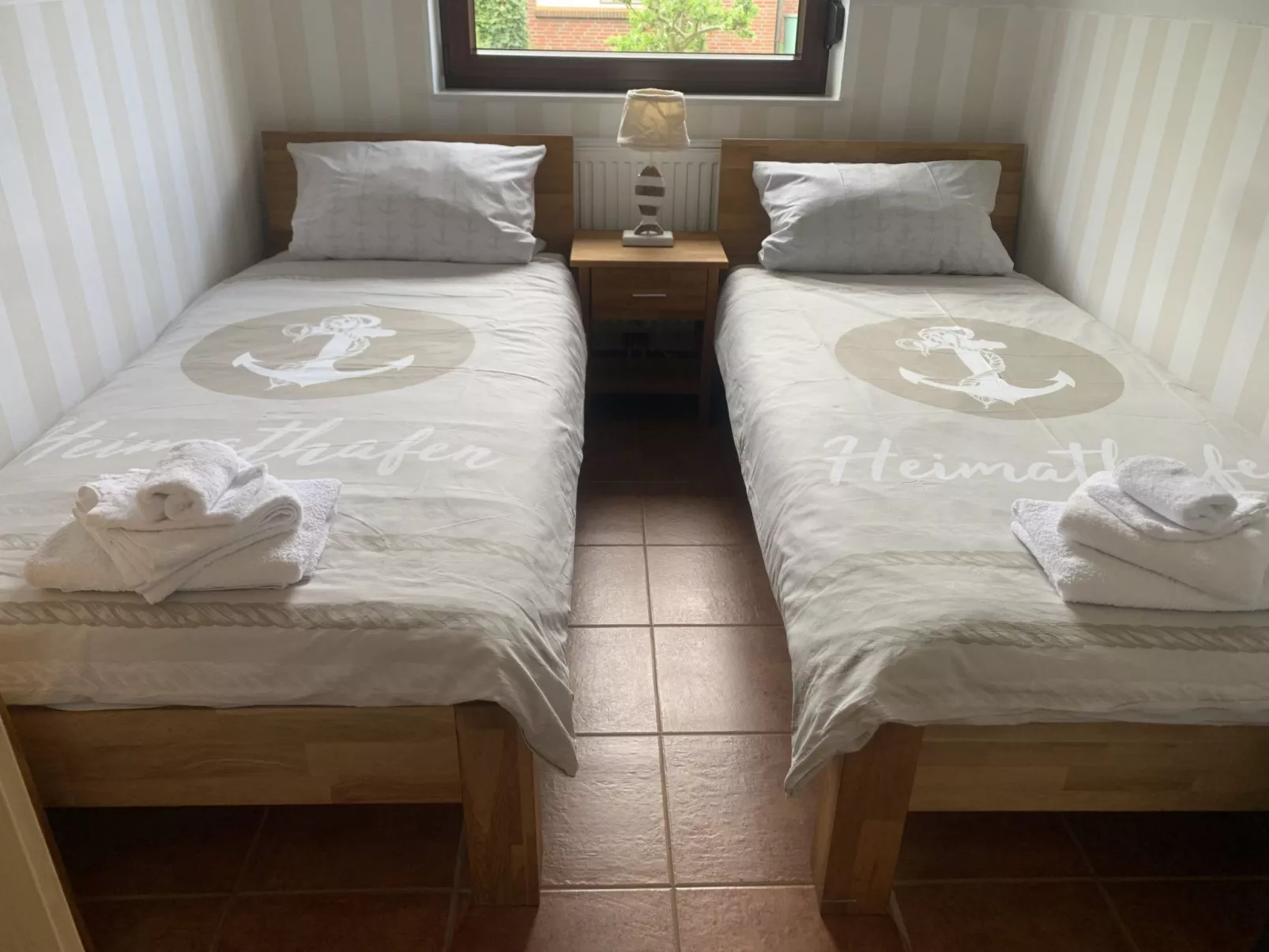 M1 Ferienhaus mit Garten, Terrasse und Carport-Image-tags.info